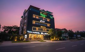 Fabhotel Vjr Hsr